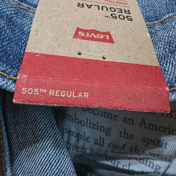 Levi's Men's 505 Jean Regular Fit Straight Leg Stretch Sizes 38x32, 40x30, 42x32 - Picture 4 of 12